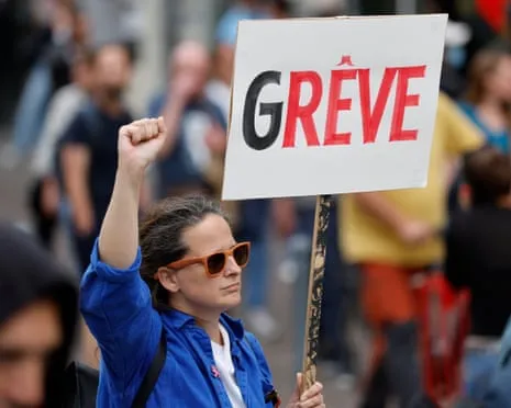 France Bracing for Major Strike Day During Deepening Political Crisis